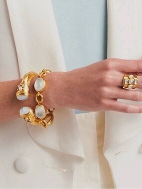 Julie Vos NWT authentic luxury minimalist rare summer Iridescent Clear Bracelet